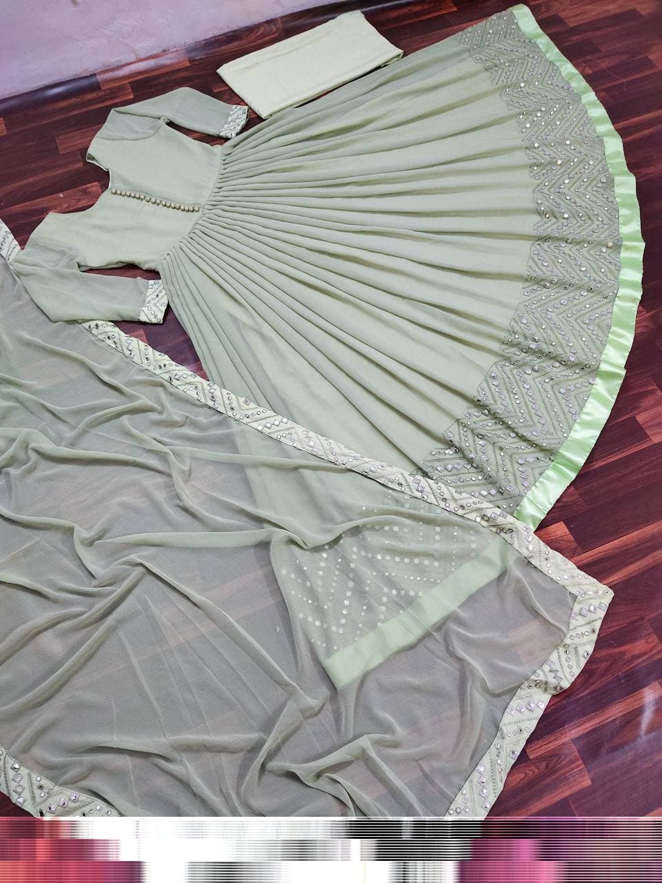 Ravishing Green Color Party Wear Faux Georgette Embroidered Work Salwar Suit