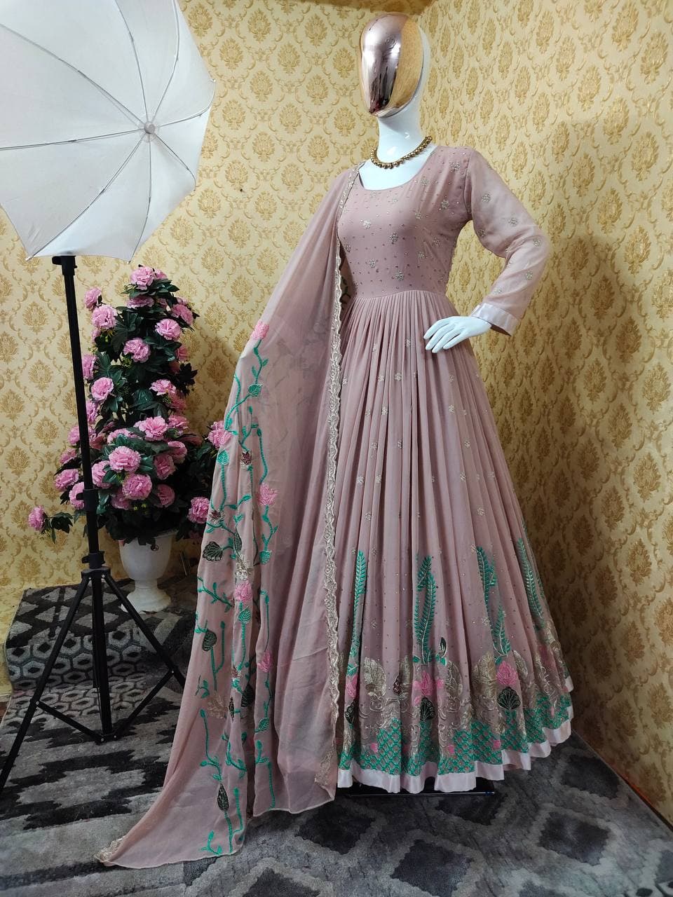 Dazzling Light Purple Color Wedding Wear Diamond Embroidered Work Georgette Salwar Suit