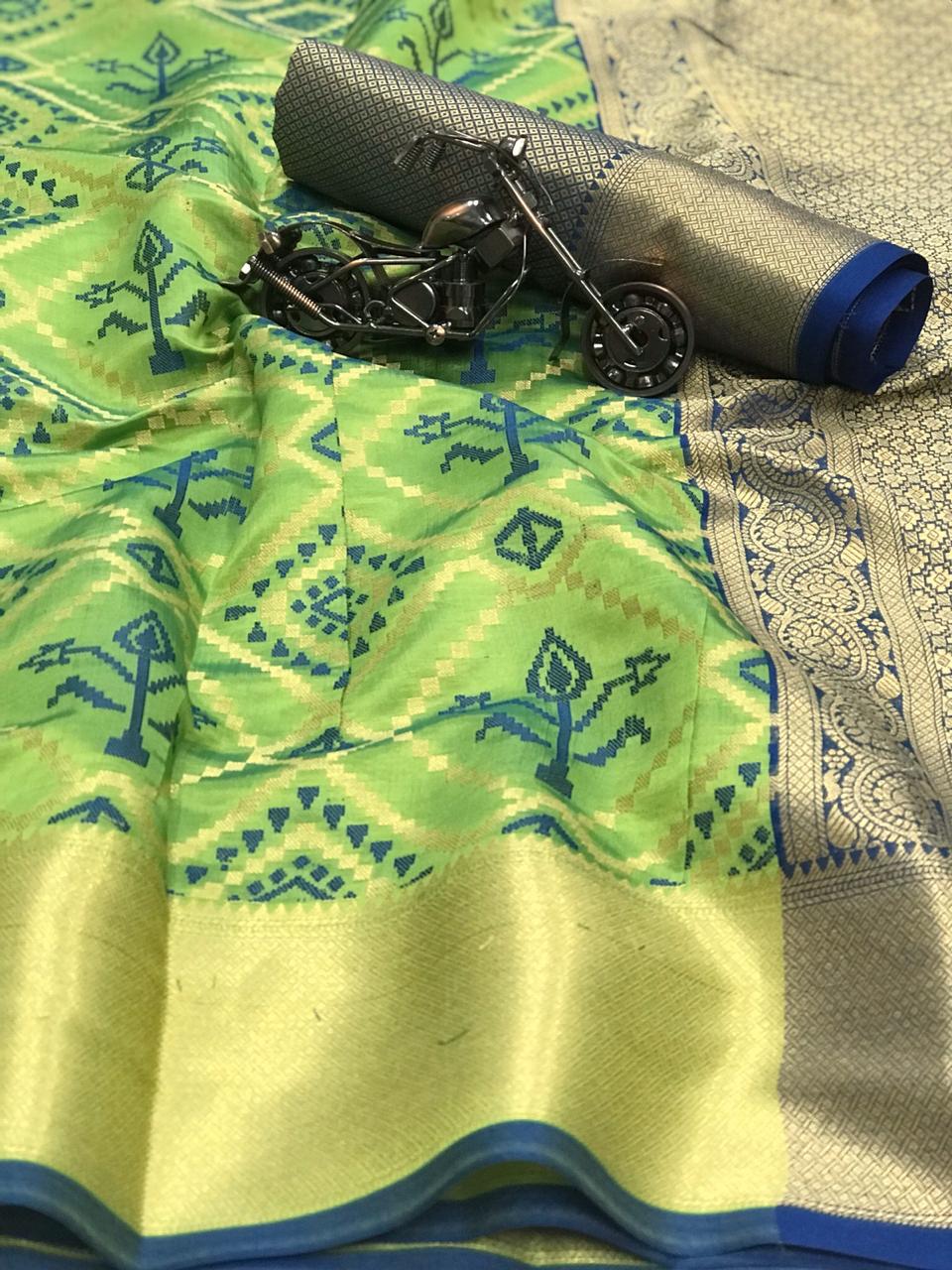Astonishing Green Color Function Wear Banarasi Soft Silk Weaving Work Border Saree Blouse Design