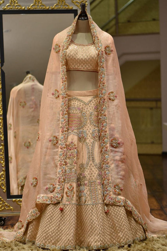 Unbelivable Cream Color Wedding Wear Silk Embroidered Work Lehenga Choli