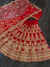 Load image into Gallery viewer, Wedding Wear Velvet Embroidered Coding Designer Work Lehenga Choli
