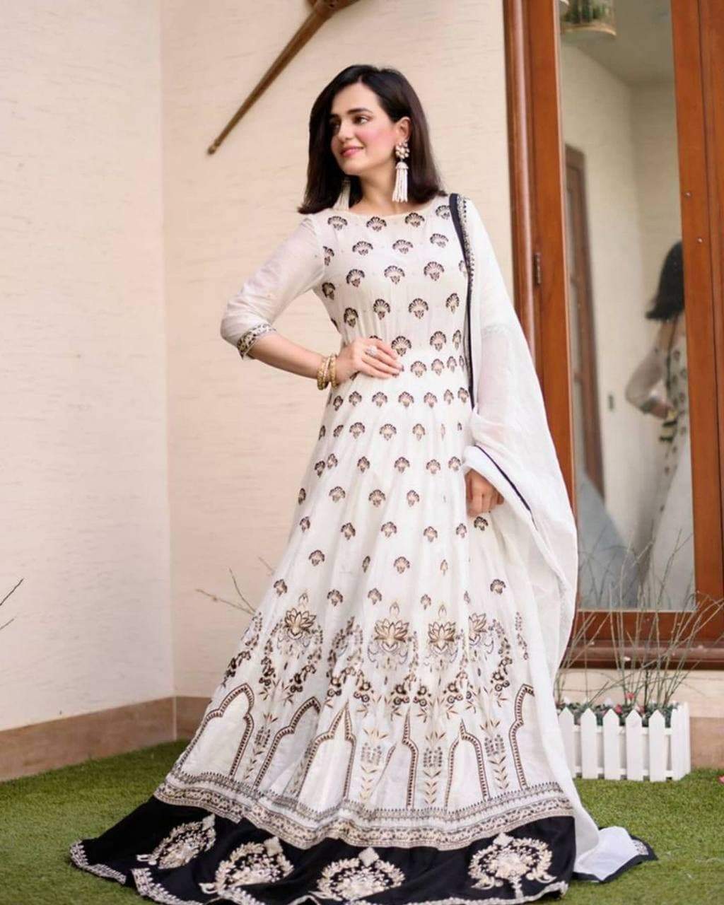 Entrancing Off White Color Occasion Wear Georgette Embroidered Work Salwar Suit