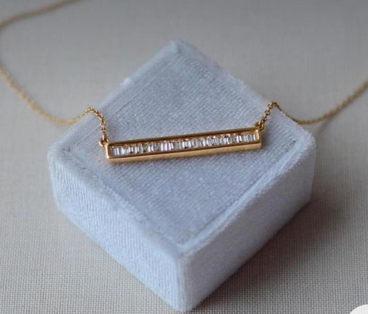 Beautiful Necklace with Chain American Diamond Imitation Jewellery