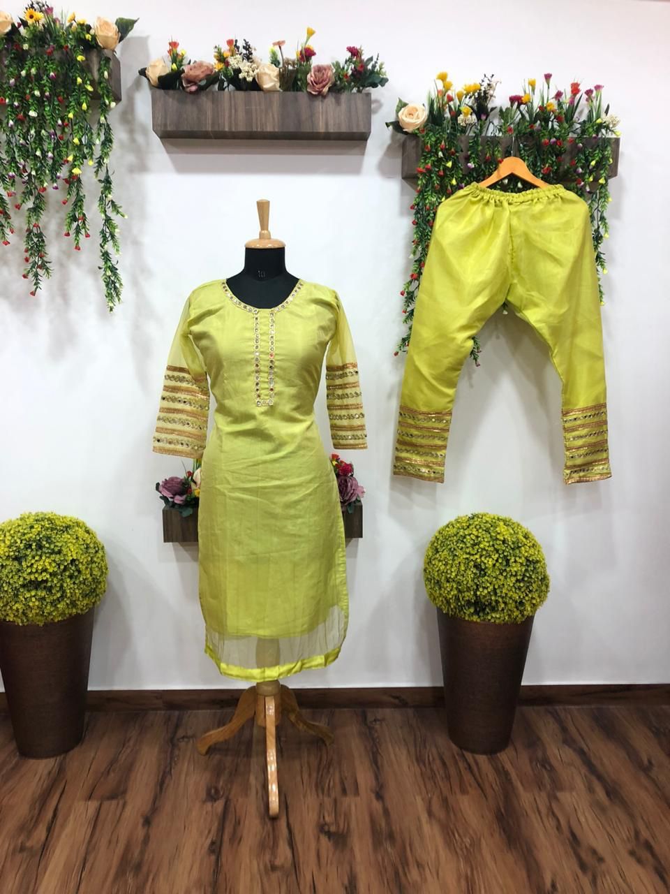 Artistic Green Color Mirror Embroidered Work Organza Salwar Suit