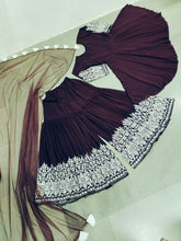 Load image into Gallery viewer, Flaunt Embroidered Work Georgette Designer Salwar Suit Design
