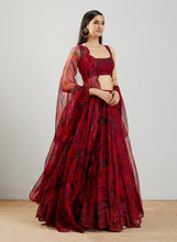 Load image into Gallery viewer, Wedding Wear Red Color Superlative Embroidered Work Dashing Organza Lehenga Choli

