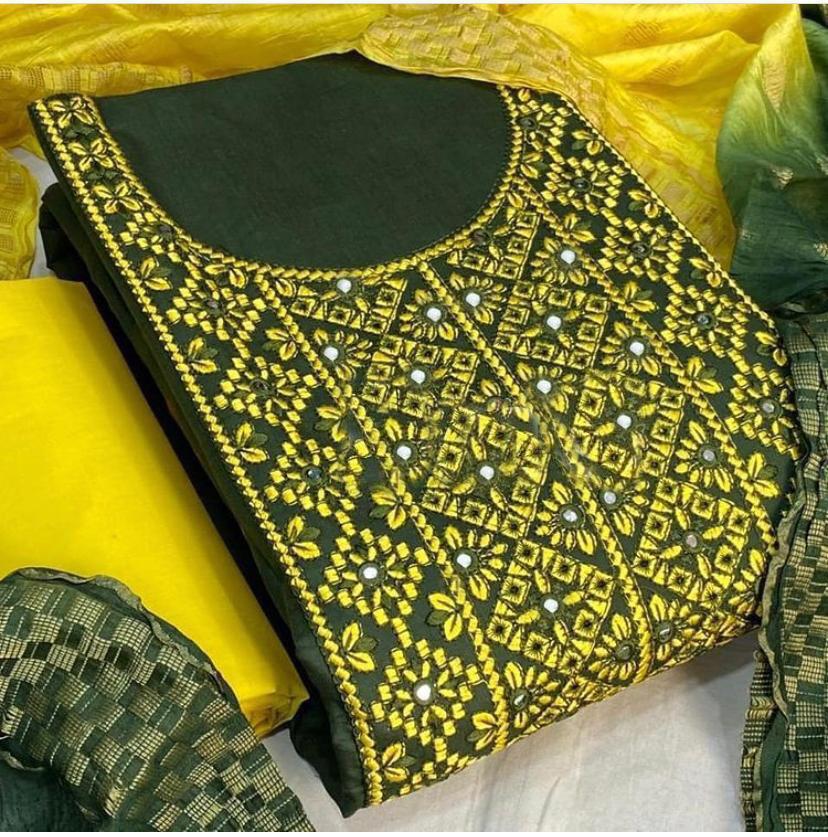 Surpassing Casual Wear Cotton Mirror Work Salwar Suit