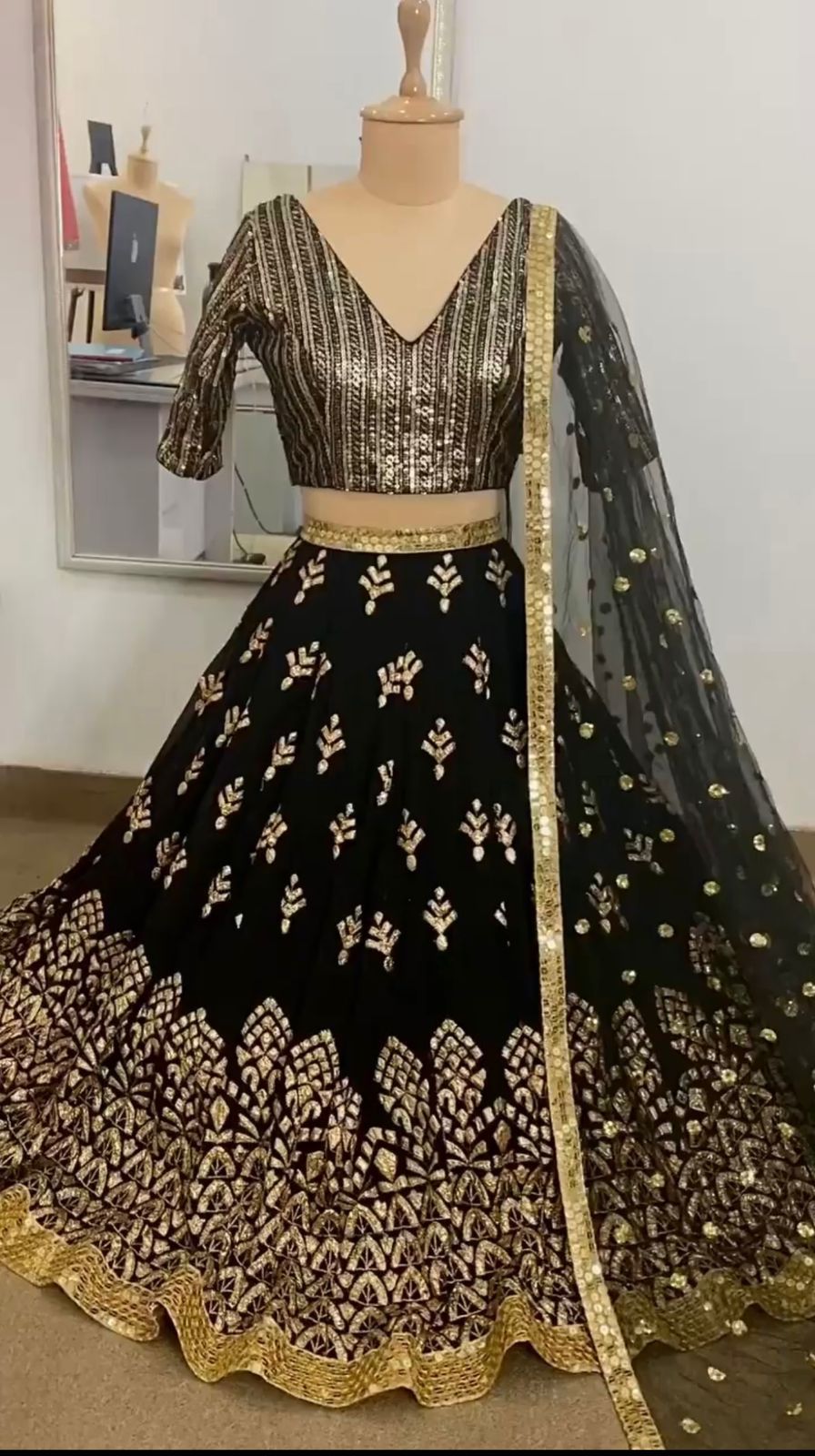 New Jari Thred Embroidary Worked Georgette Semi Stiched Lehanga Choli Collection With Four Side Lace Border Designer Duppata