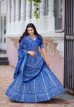 Load image into Gallery viewer, Wedding Wear Silk Printed Lehenga Choli
