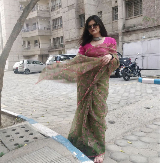 Graceful Wear Mint Green Color Digital Flower Designer Organza Silk Saree With Blouse