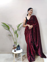 Load image into Gallery viewer, Designer Maroon Color Heavy Knitting Fabric Saree Blouse
