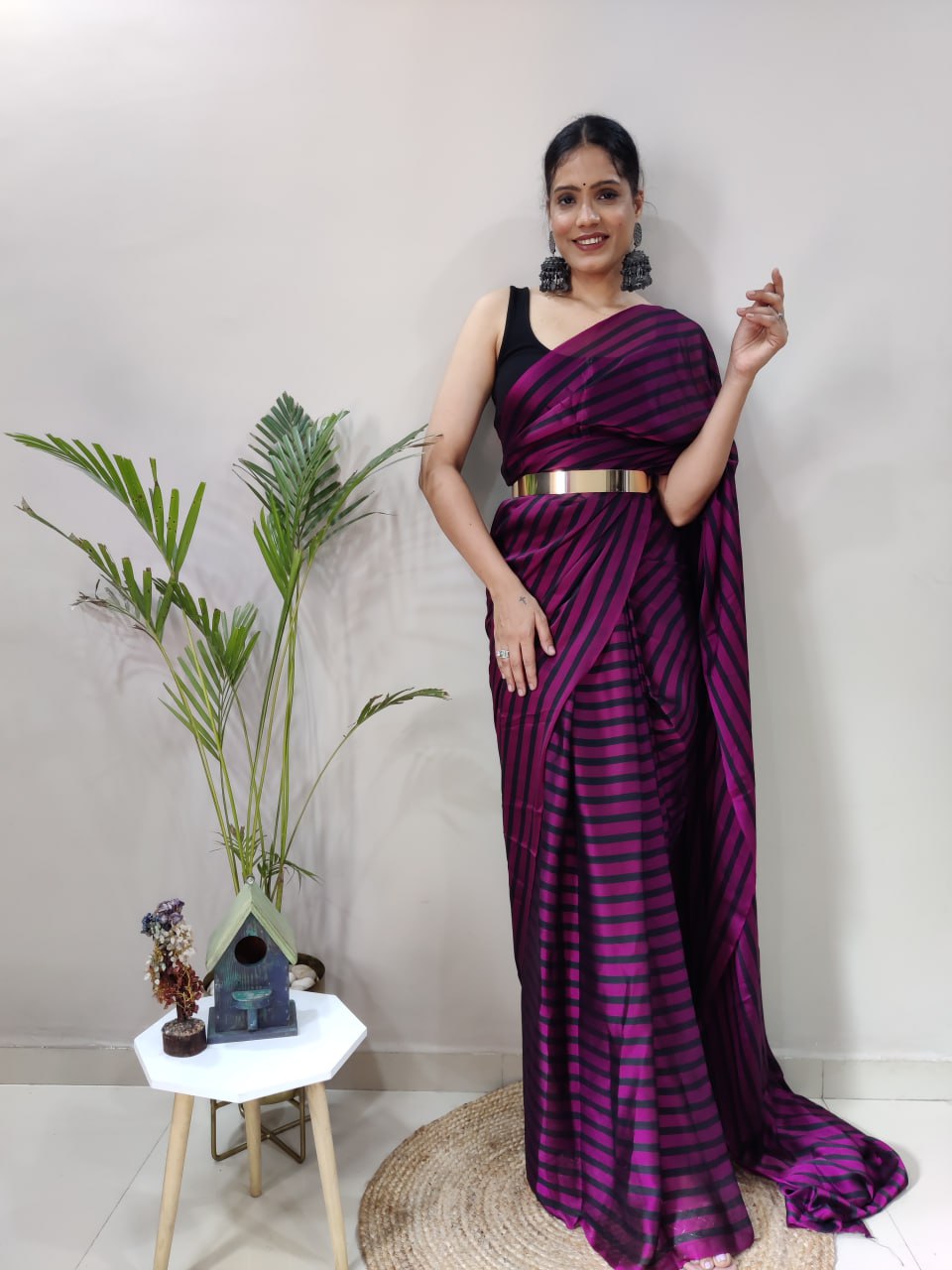 Attractive In Dark Color Rongoli Silk Patta Pattern Saree
