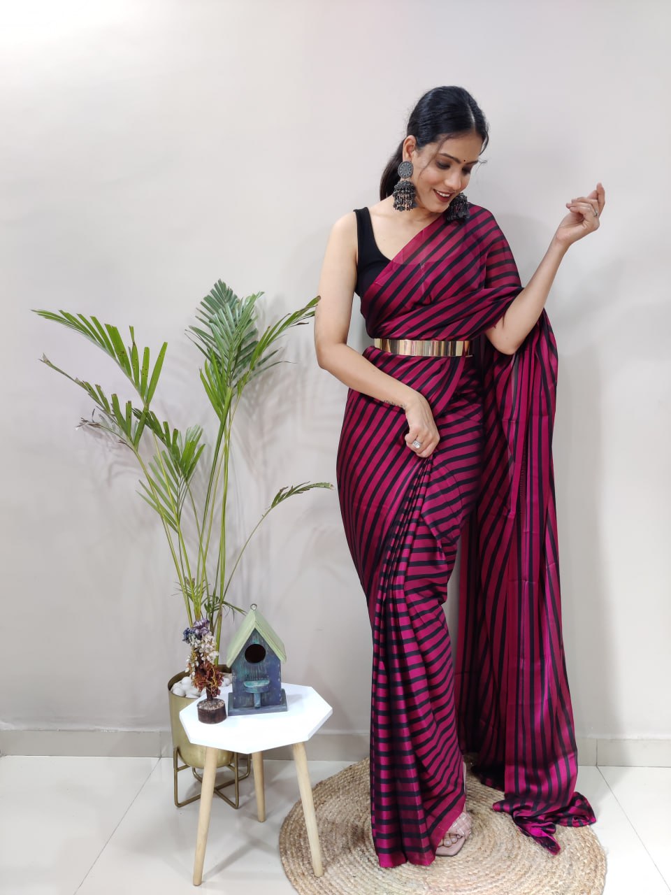 Attractive In Dark Color Rongoli Silk Patta Pattern Saree