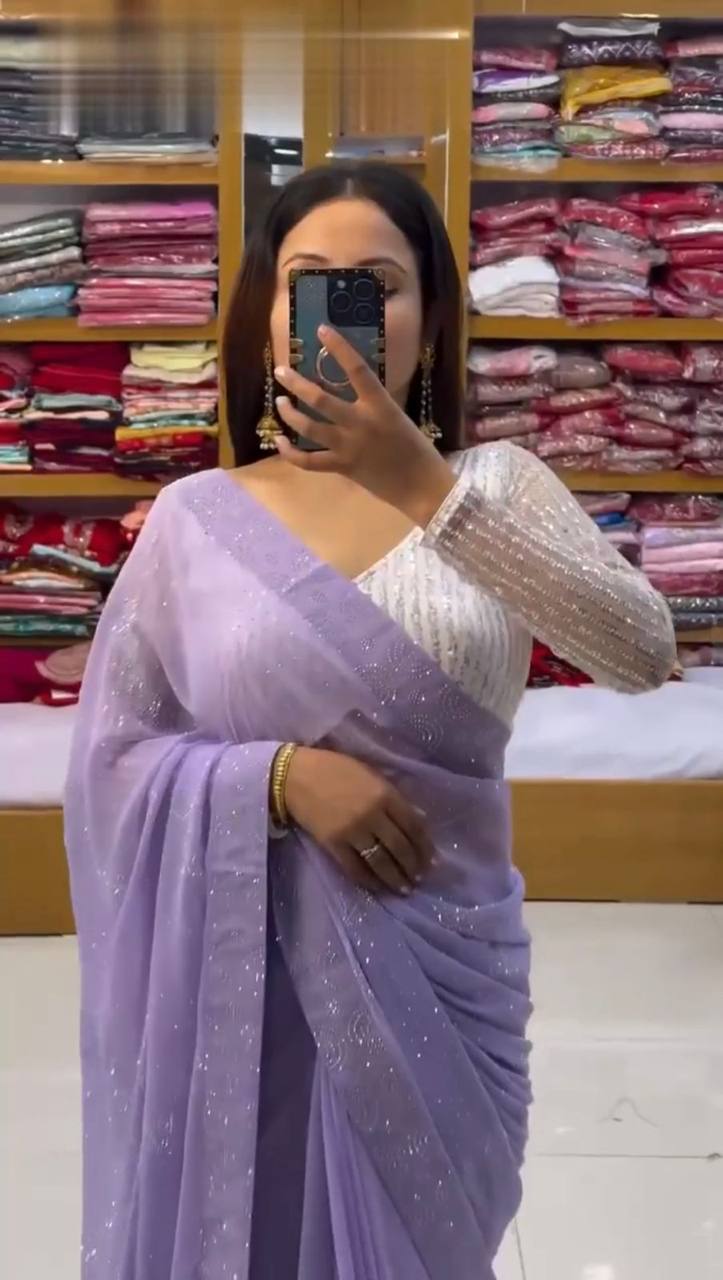 Looking Beautiful Designer Saree On Faux Georgette Febric With Hot Fix Work And Blouse Faux Georgette Febric With Thred With Sequence Work